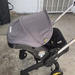 Donna stroller