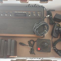 Atari 2600 Video Game Console