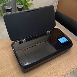 HP OfficeJet 250 Mobile All-in-One