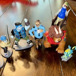Disney Onward Figurine Set