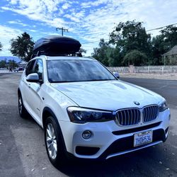 2015 BMW x3 xDrive w/hitch and topper 