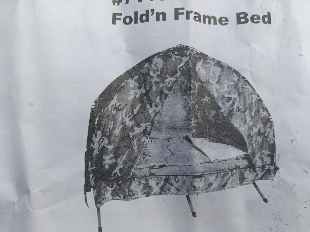 Pair of Outsunny Portable Folding Outdoor Elevated Camp Cots