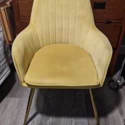 Accent Chair 