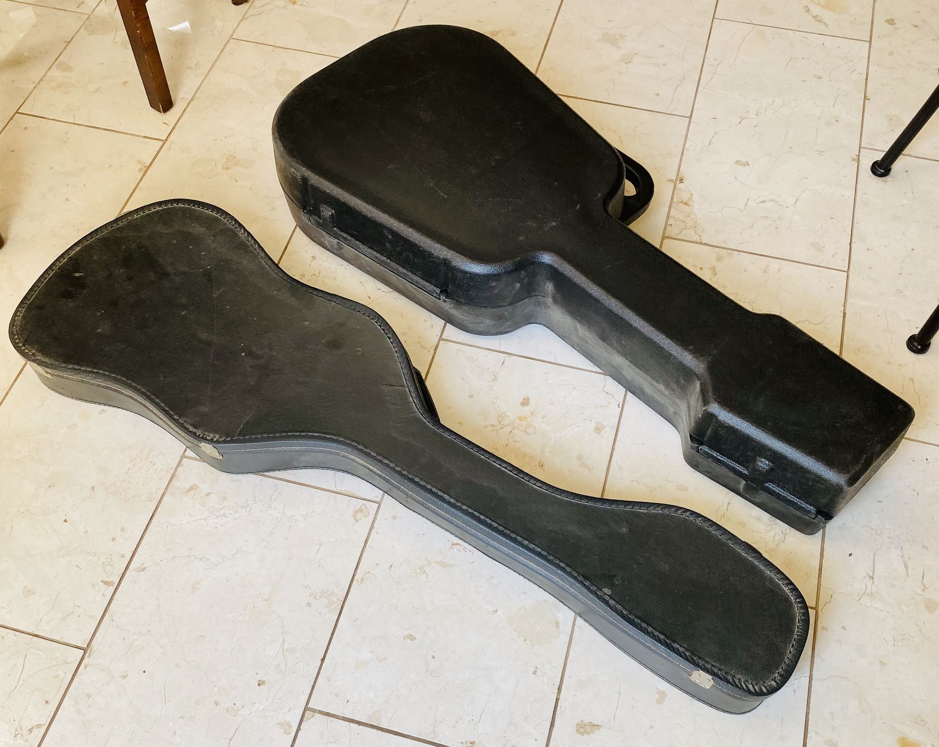 2 Guitar Cases