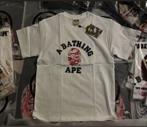 Bathing Ape Shirt Size M Available Good Quality Shirt