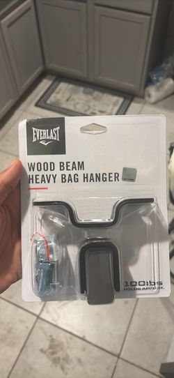 Everlast heavy bag hanger