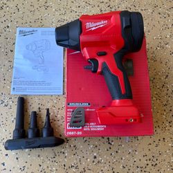 Milwaukee M18 18V Lithium-Ion 570 MPH Brushless Cordless Precision Blower with Variable Speed Trigger and Trigger Lock