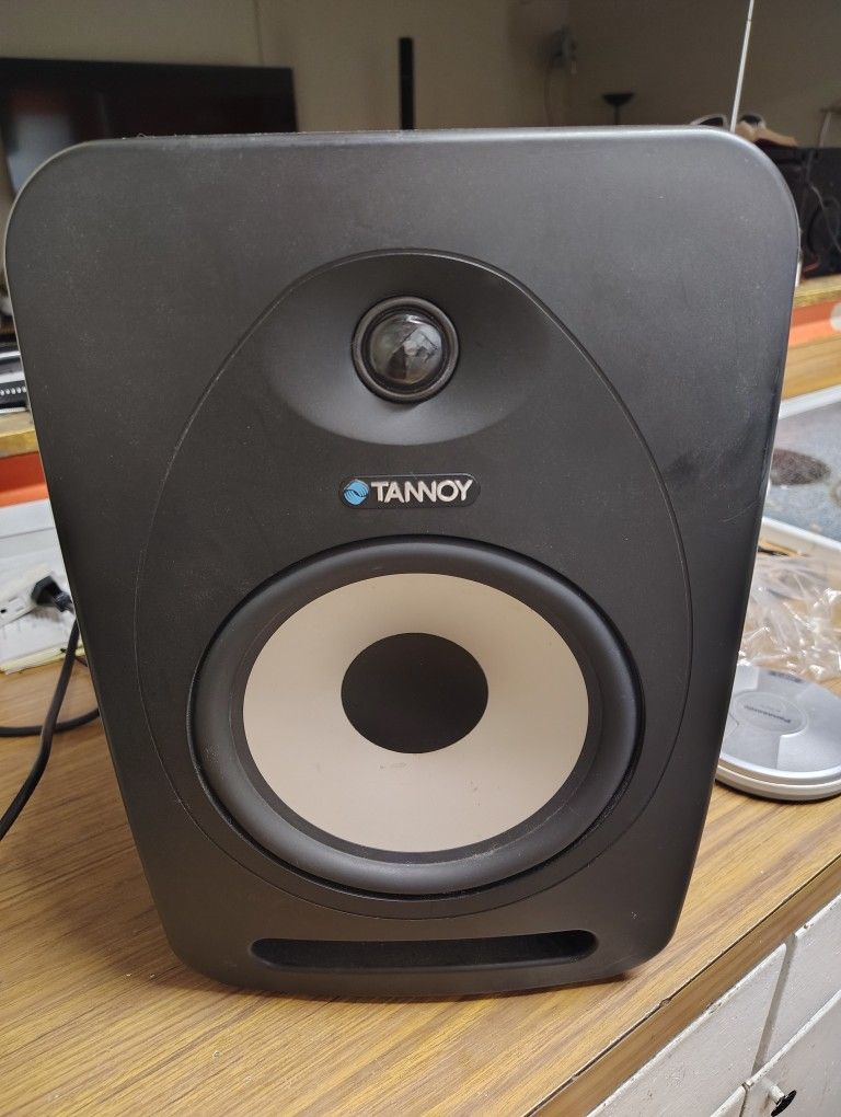 Tanoy 8" Monitor