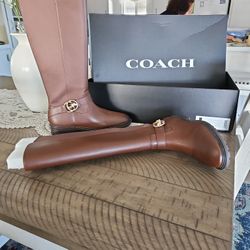 W Size 7 Coach Farrah Leather Boots