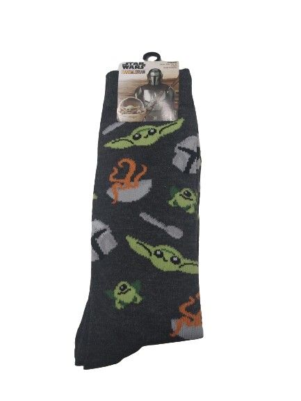 Star Wars 'The Mandalorian' (#1) Grey Novelty Crew Socks - Size 6.5 - 12 *NEW*