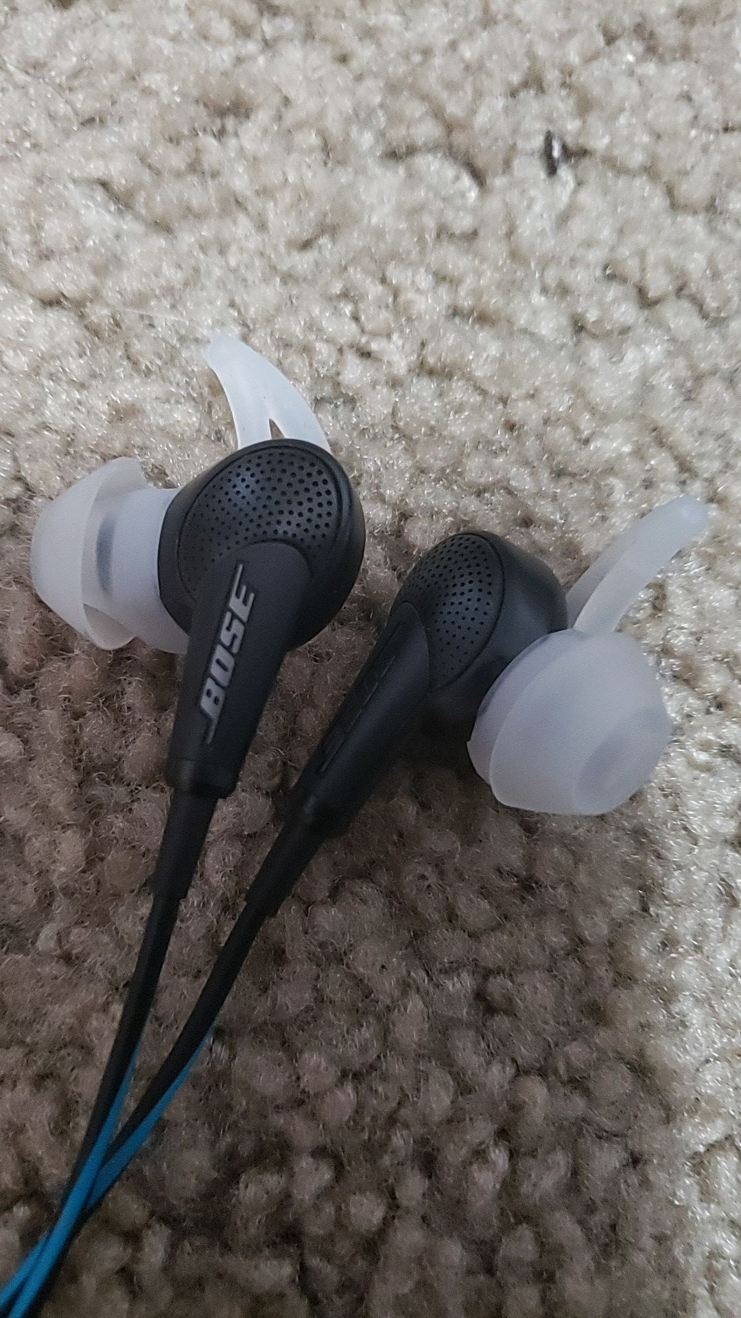 Bose QC 20 earbuds