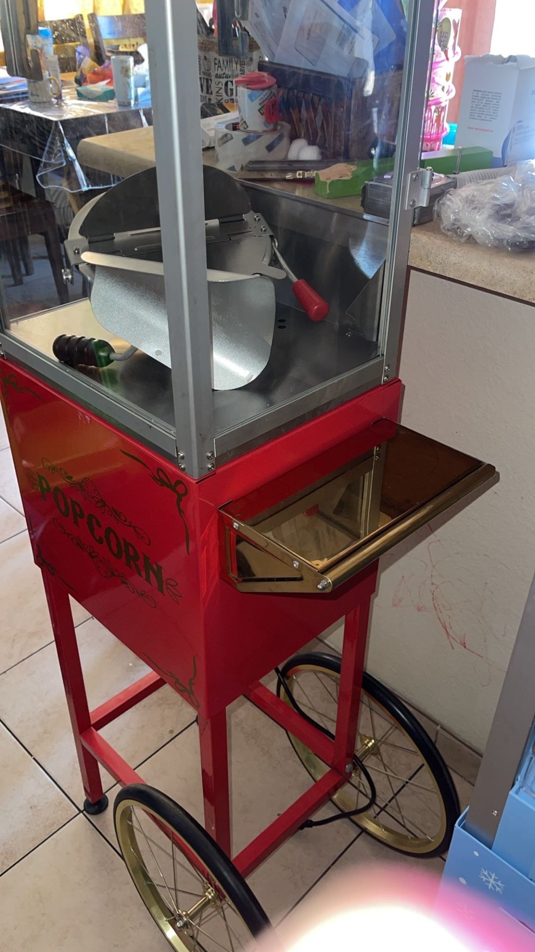 Popcorn Machine On Wheels