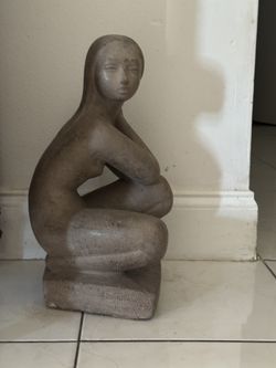 Concrete statue