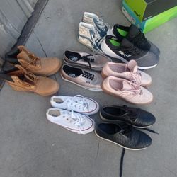 Tennis Shoes