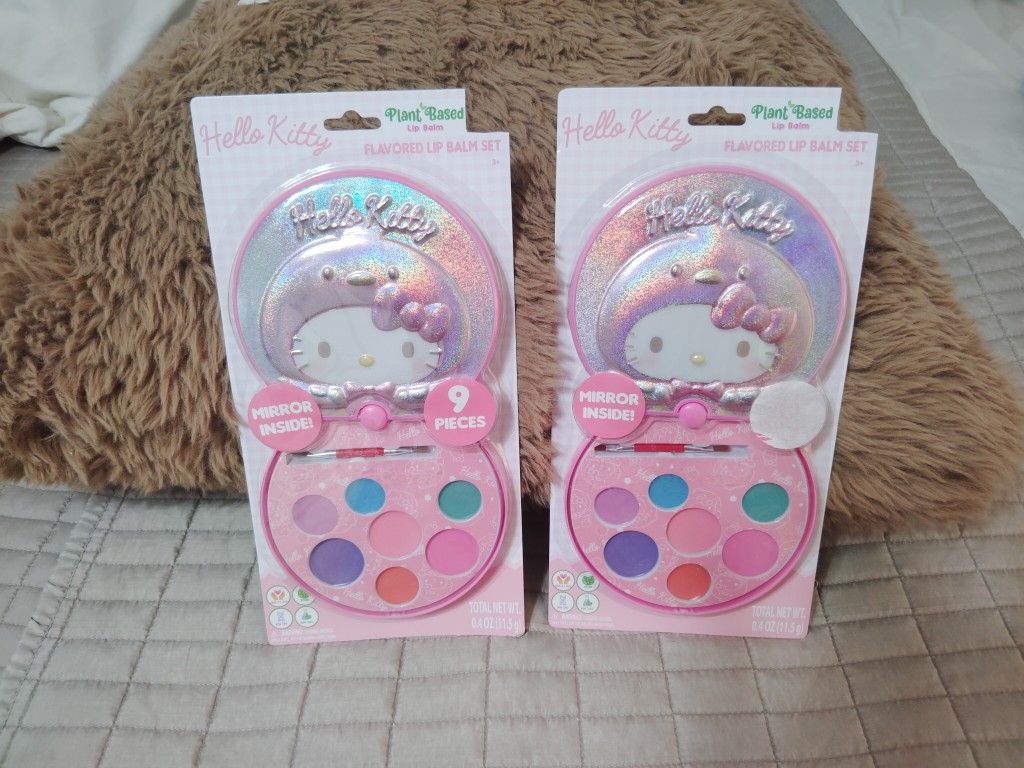 Hello Kitty Lip Balm Set