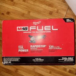 M18 FUEL 18V Lithium-lon Brushless Cordless 4-1/2 in./5 in. Grinder w/Paddle Switch (Tool-Only)