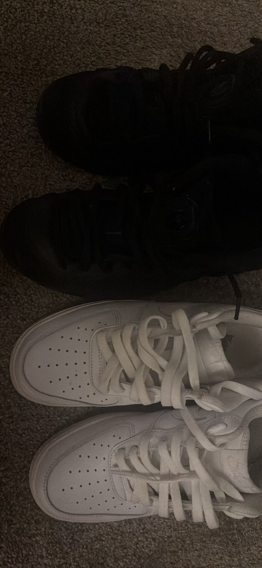 Air Forces Black Foams