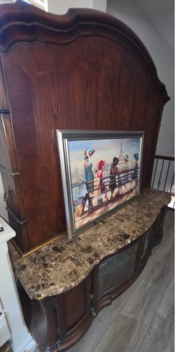 Large TV Brown stand