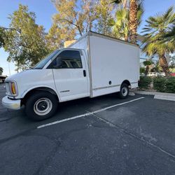 2000 Chevy Savanna Cutaway Box Truck 