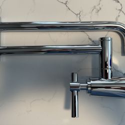 $450 Ravenel Signature Polished Chrome Pot Filler 