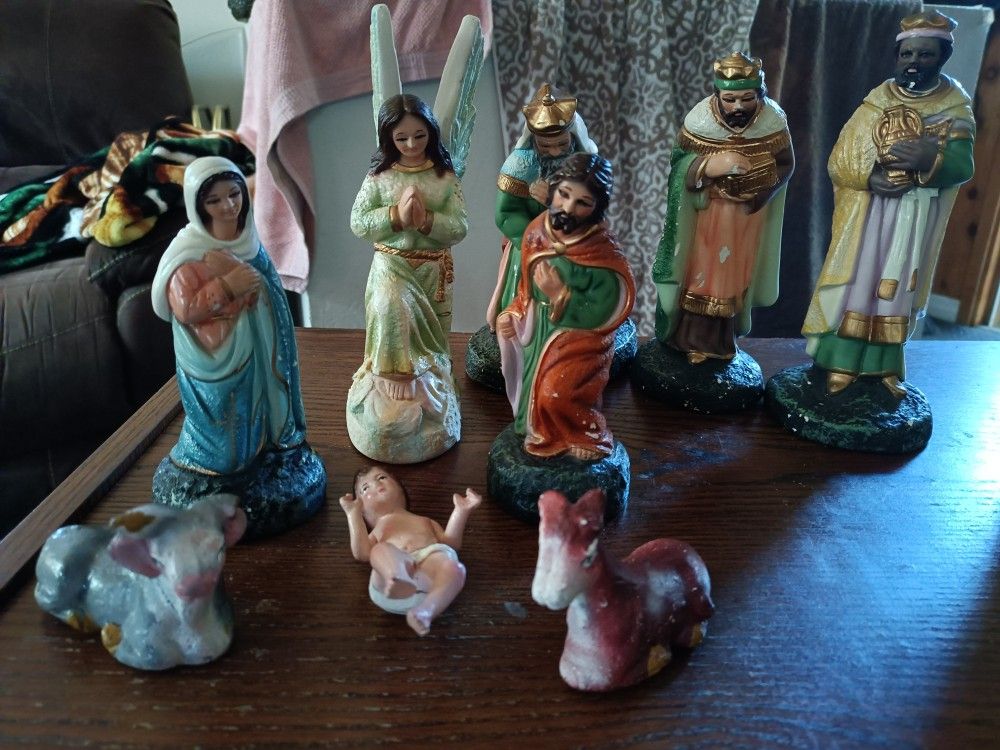Nativity Set