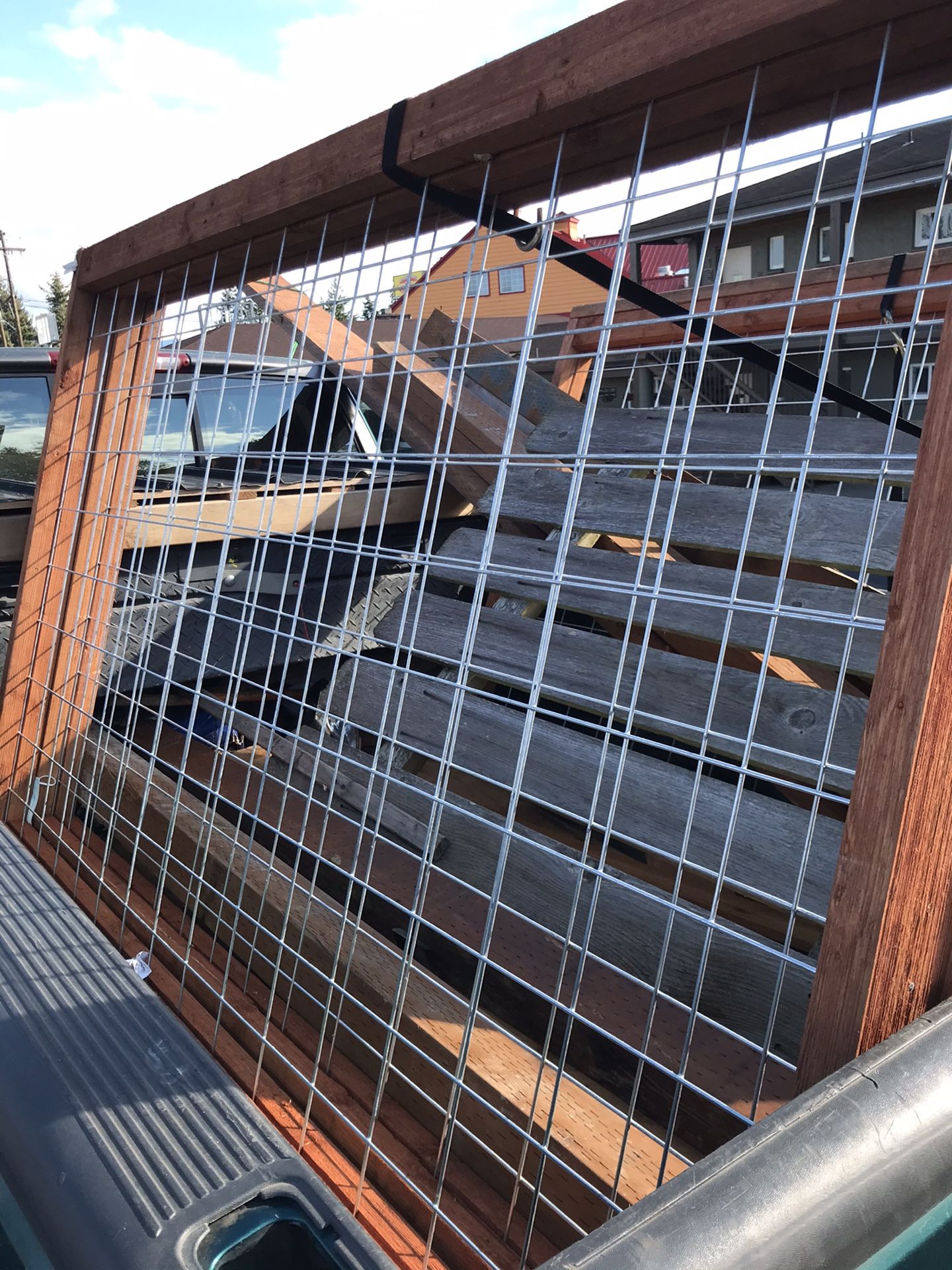 4’x 6’ Wood Fence Panels & 4”x 4” Posts for Sale in Anacortes, WA OfferUp