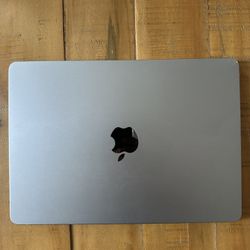 Apple MacBook Air – A2681 (M2, 2022 Model)