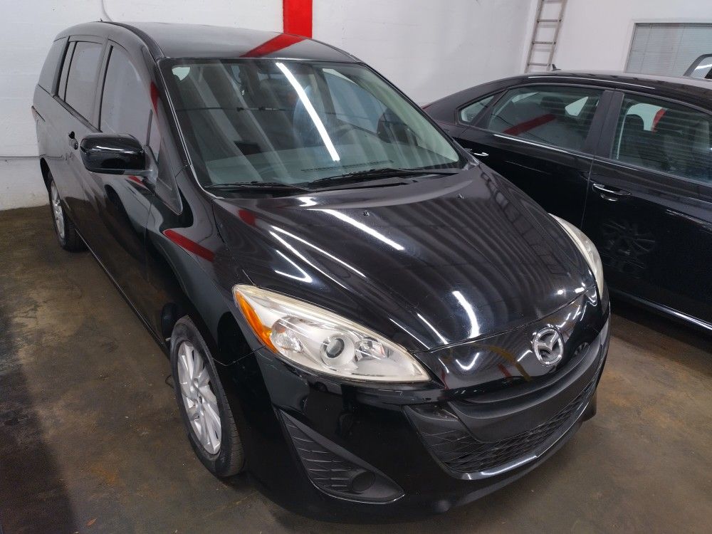 2012 Mazda 5 Sport Van