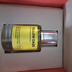 Dossier Yellow