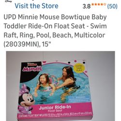 Assorted minnie mouse floats