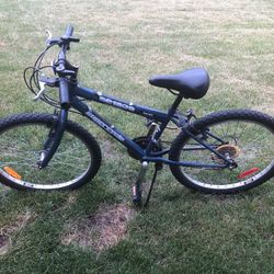 Super Cycle Bike Size 24 
