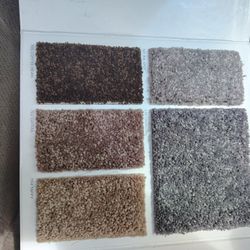 Se Instala Alfombra