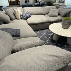 Cloud Sectional Sofa 