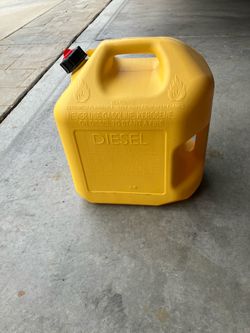 5 gallon diesel or gasoline can