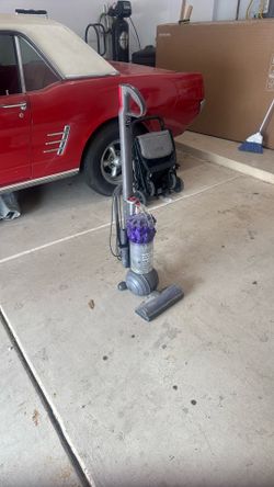Dyson Vacuum