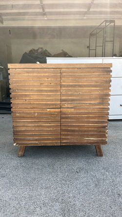 Tv stand