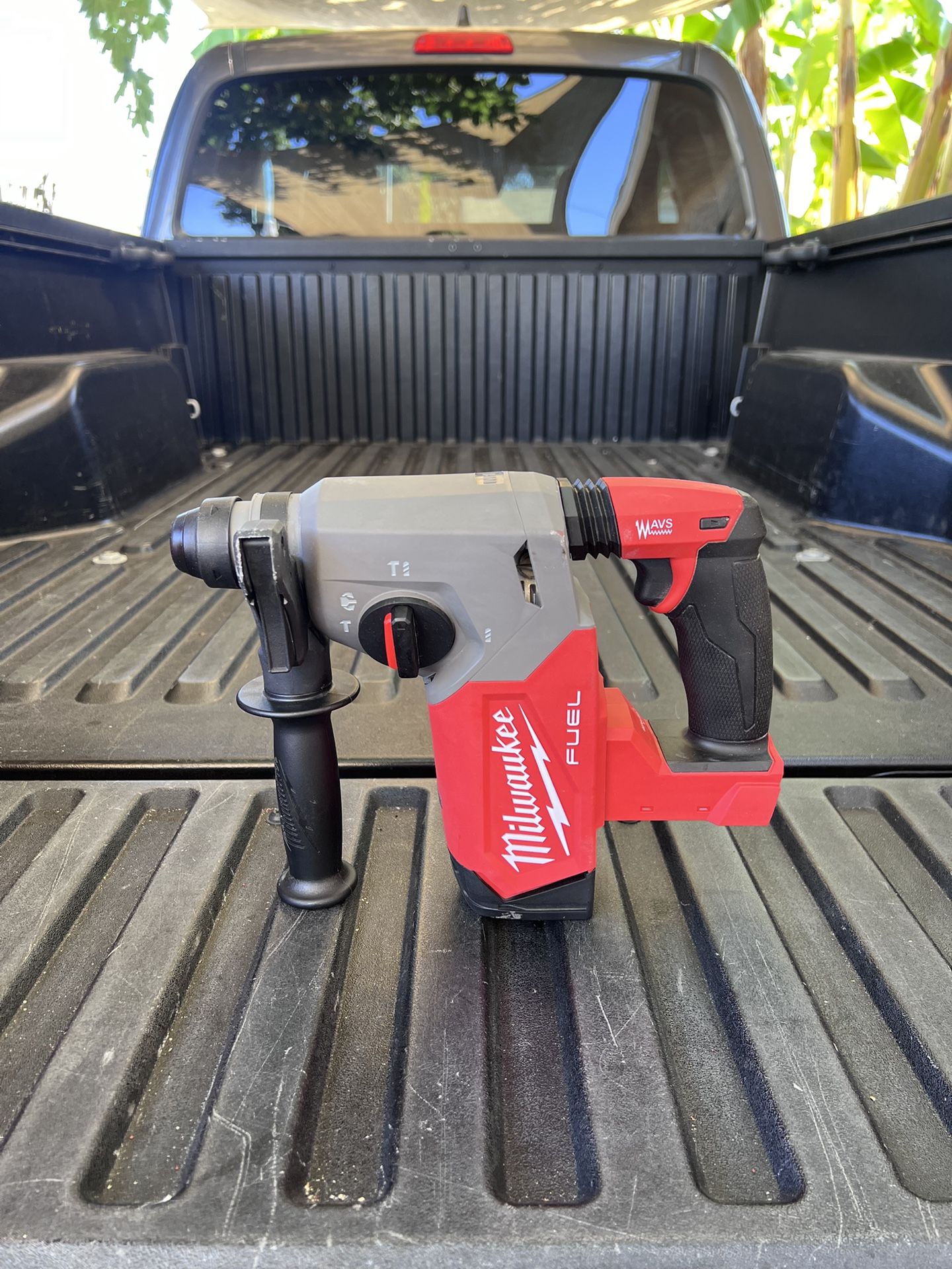 Milwaukee M18 FUEL 18V Lithium-Ion Brushless Cordless 1 in. SDS-Plus Rotary Hammer (Tool-Only) **FIRM PRICE**