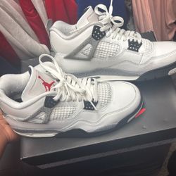 jordan 4s cement size 9.5