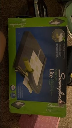 Paper cutter