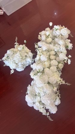 White flower arrangement