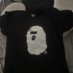 Bape T