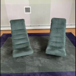 SET OF TWO FLOOR LOUNGE CHAIRS