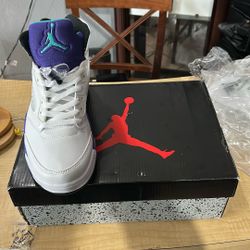 Air Jordan 5 Retro 'Grape' 2025