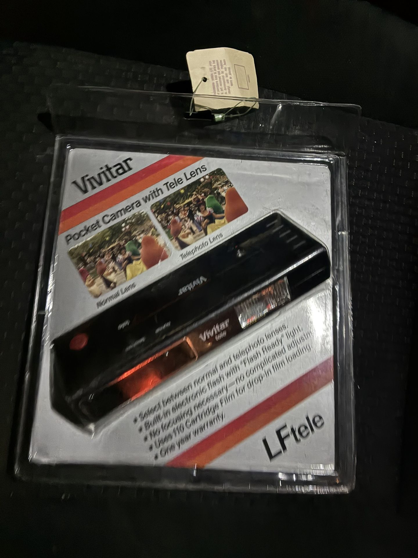 New Vivitar 110 LF TELE With BUILT-IN FLASH Film Camera Collector Vintage