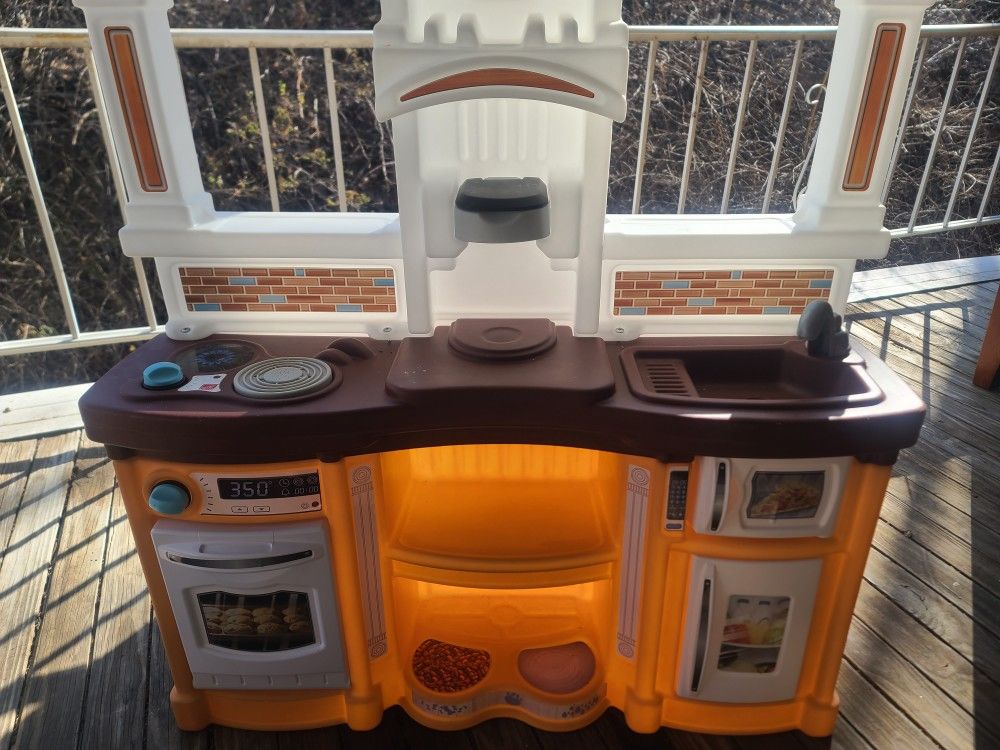 Child's Kitchen