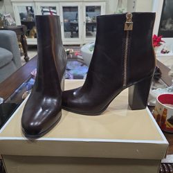 Micheal Kors Brown Leather Boots