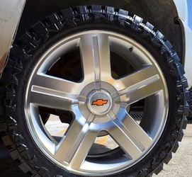 22's Texas Editon With Mud Terrains