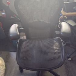 Herman Miller Classic Aeron Chair
