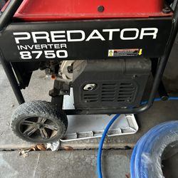 Predator Inverter 8750