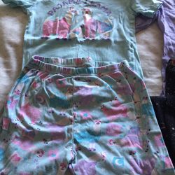 Pijamas Para Niñas Size 10-14 $10 Por Todas